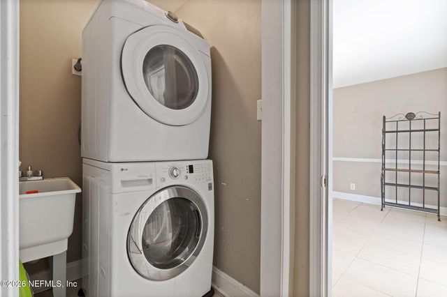 3632 LEEWOOD Lane, Jacksonville, FL 32217