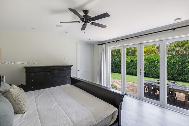 583 W 49th St, Miami Beach, FL 33140