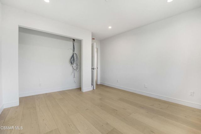 2718 Licia Place, Simi Valley, CA 93065