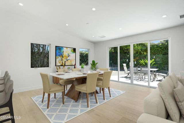 2718 Licia Place, Simi Valley, CA 93065