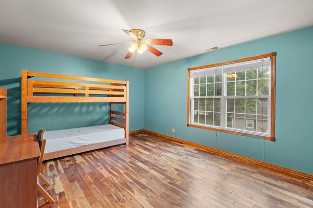 1704 Eisenhower Avenue, Valparaiso, IN 46383