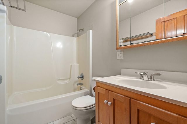 1704 Eisenhower Avenue, Valparaiso, IN 46383