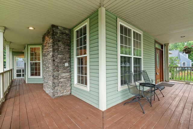 1704 Eisenhower Avenue, Valparaiso, IN 46383