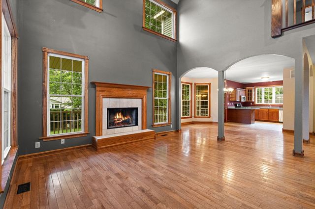 1704 Eisenhower Avenue, Valparaiso, IN 46383