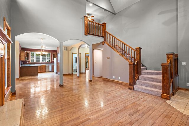 1704 Eisenhower Avenue, Valparaiso, IN 46383