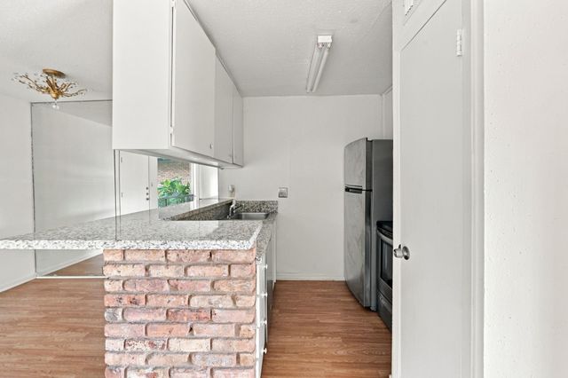 1849 Marshall Street 9, Houston, TX 77098