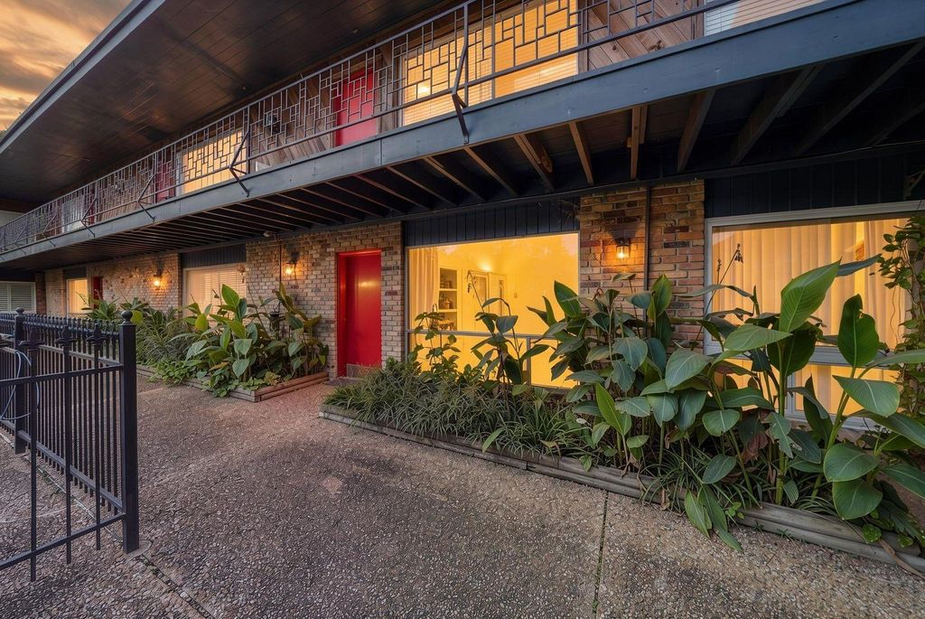 1849 Marshall Street 9, Houston, TX 77098