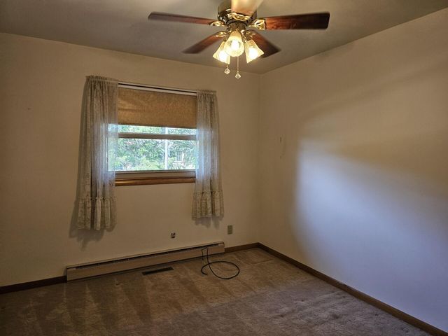 4872 Lester Avenue, Fremont, MI 49412