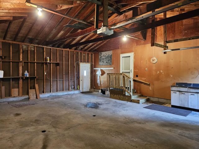 4872 Lester Avenue, Fremont, MI 49412