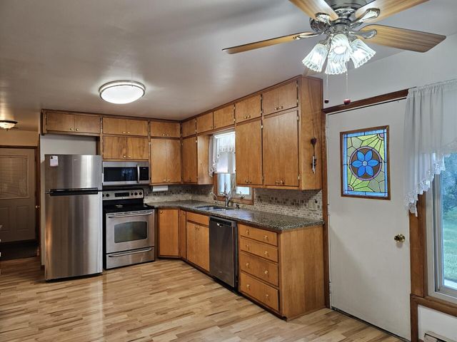 4872 Lester Avenue, Fremont, MI 49412