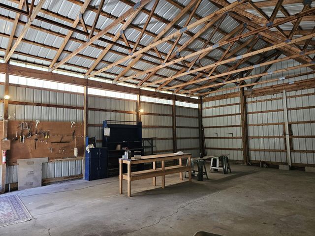 4872 Lester Avenue, Fremont, MI 49412