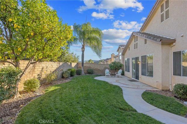 21665 Canyon Heights Circle, Saugus, CA 91390