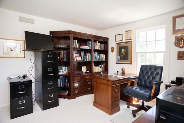 8600 S 12th Street, Portage, MI 49024