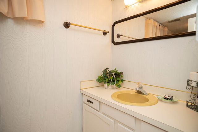 8600 S 12th Street, Portage, MI 49024