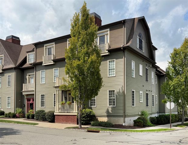 19 Cropsey Street 1 D, Warwick, NY 10990