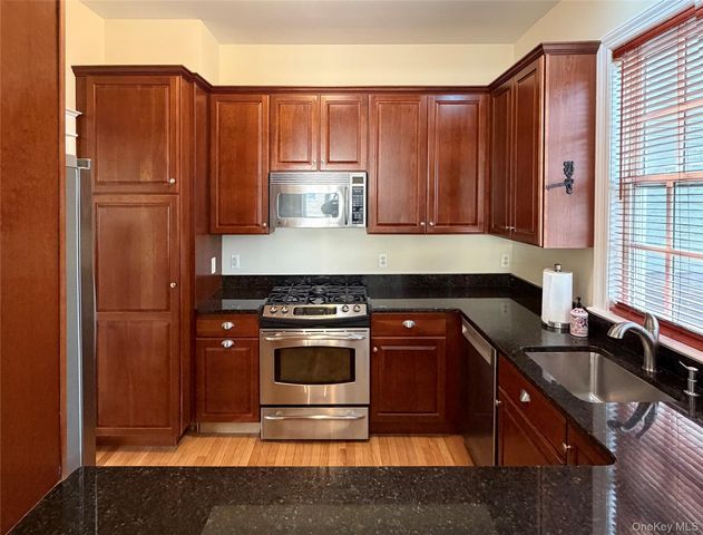 19 Cropsey Street 1 D, Warwick, NY 10990