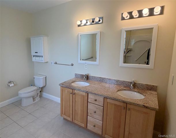 19 Cropsey Street 1 D, Warwick, NY 10990