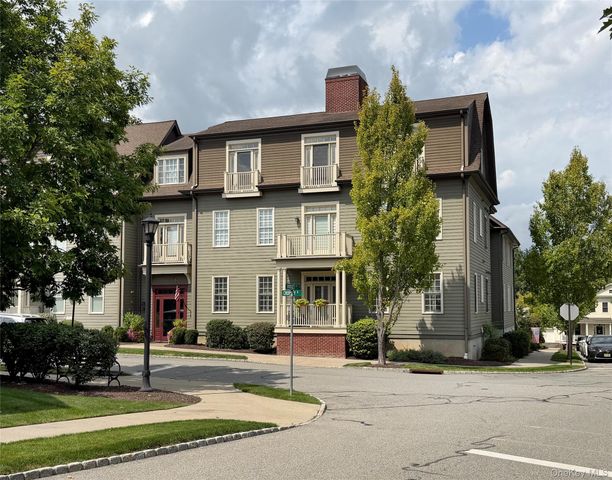 19 Cropsey Street 1 D, Warwick, NY 10990