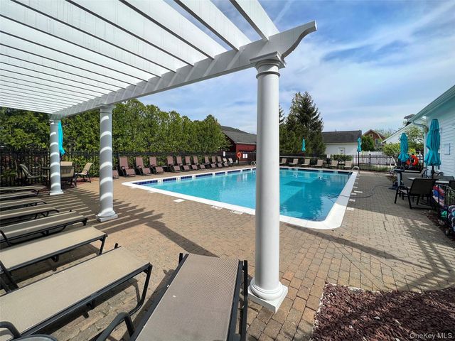 19 Cropsey Street 1 D, Warwick, NY 10990