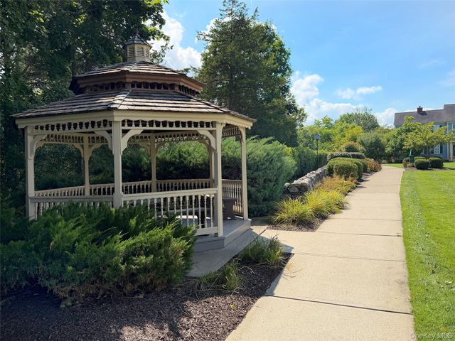 19 Cropsey Street 1 D, Warwick, NY 10990