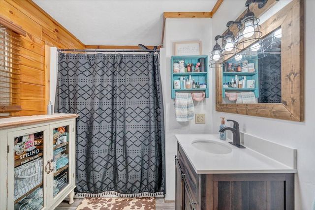 8013 Springwood RD, Buchanan, VA 24066