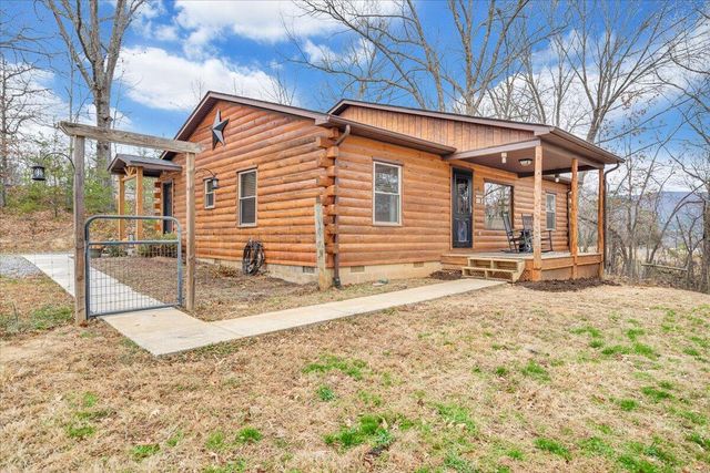 8013 Springwood RD, Buchanan, VA 24066