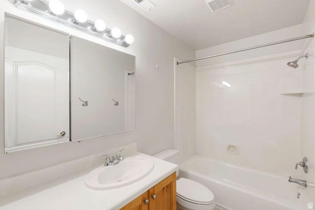 182 S MORNING MIST LN, Kaysville, UT 84037