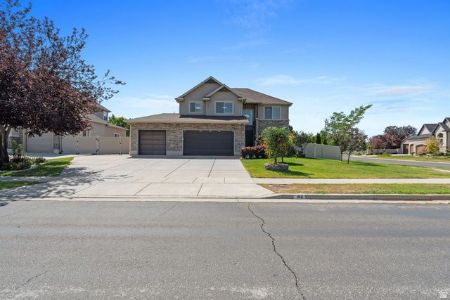 182 S MORNING MIST LN, Kaysville, UT 84037