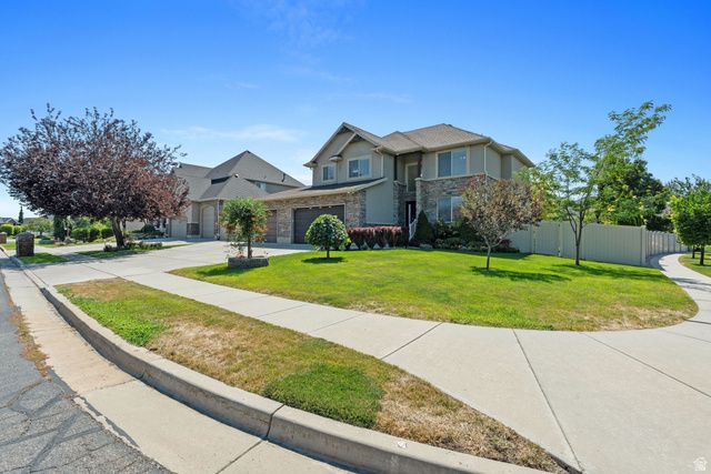 182 S MORNING MIST LN, Kaysville, UT 84037