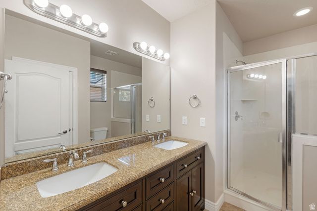 182 S MORNING MIST LN, Kaysville, UT 84037