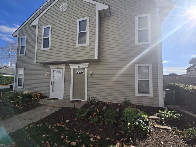 807 Zircon CT, Virginia Beach, VA 23462