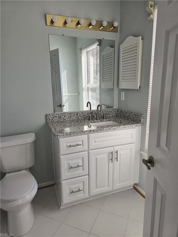 807 Zircon CT, Virginia Beach, VA 23462