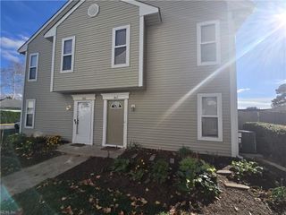807 Zircon CT, Virginia Beach, VA 23462