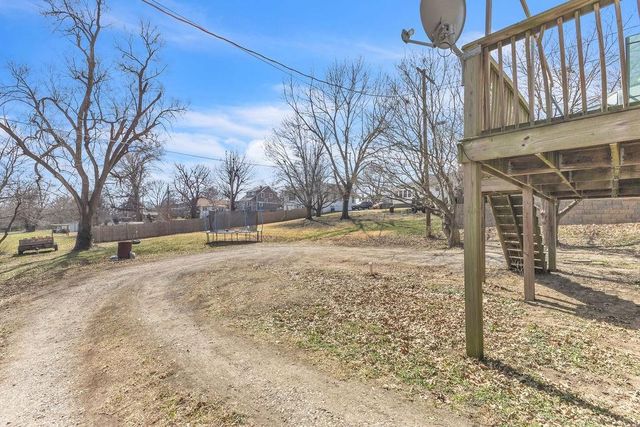 3114 Gene Field Road, St Joseph, MO 64506