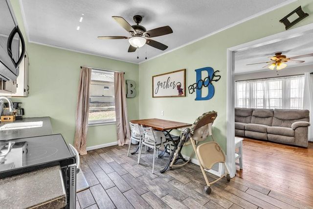 3114 Gene Field Road, St Joseph, MO 64506