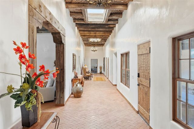 3 A Loma Manzanita, Santa Fe, NM 87506