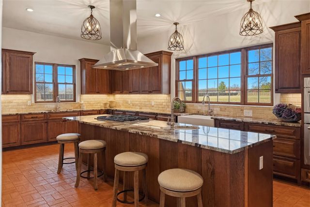 3 A Loma Manzanita, Santa Fe, NM 87506