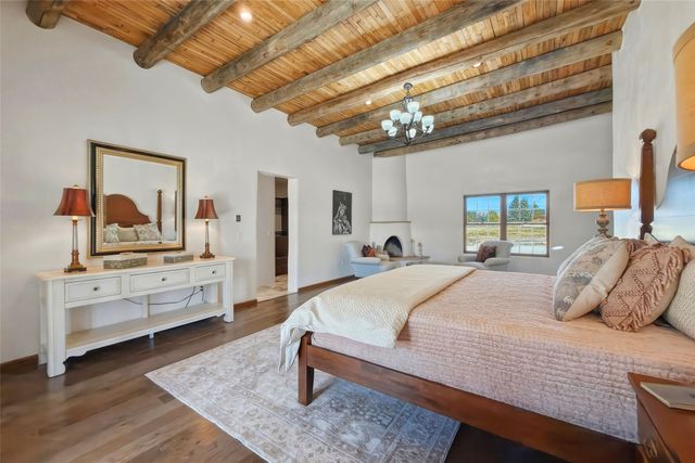 3 A Loma Manzanita, Santa Fe, NM 87506