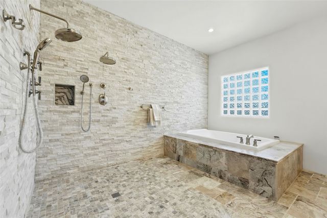 3 A Loma Manzanita, Santa Fe, NM 87506