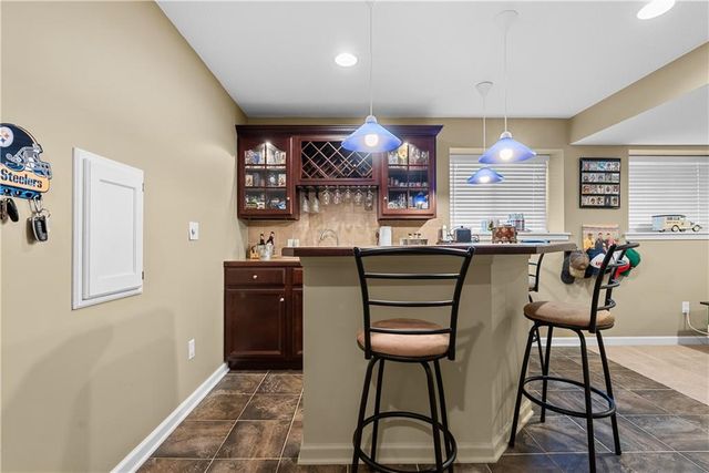 5717 NE Coral Drive, Lee's Summit, MO 64064