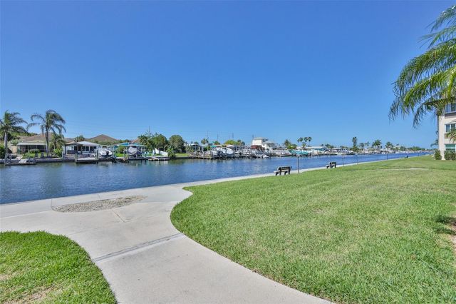 4736 JASPER DR 103, New Port Richey, FL 34652