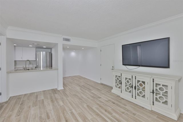 4736 JASPER DR 103, New Port Richey, FL 34652