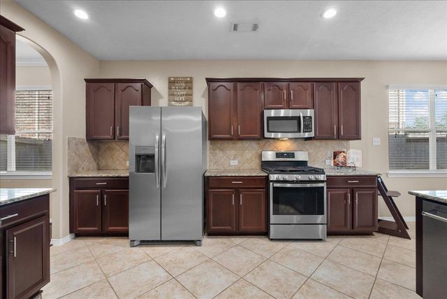 2875 Torano Circle, League City, TX 77573