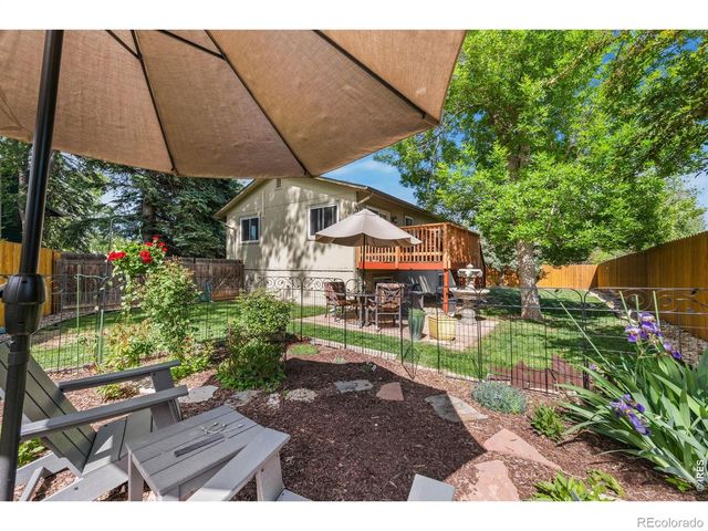 2637 Flintridge Place, Fort Collins, CO 80521