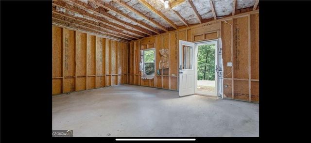 565 Lance View Lane, Lawrenceville, GA 30045