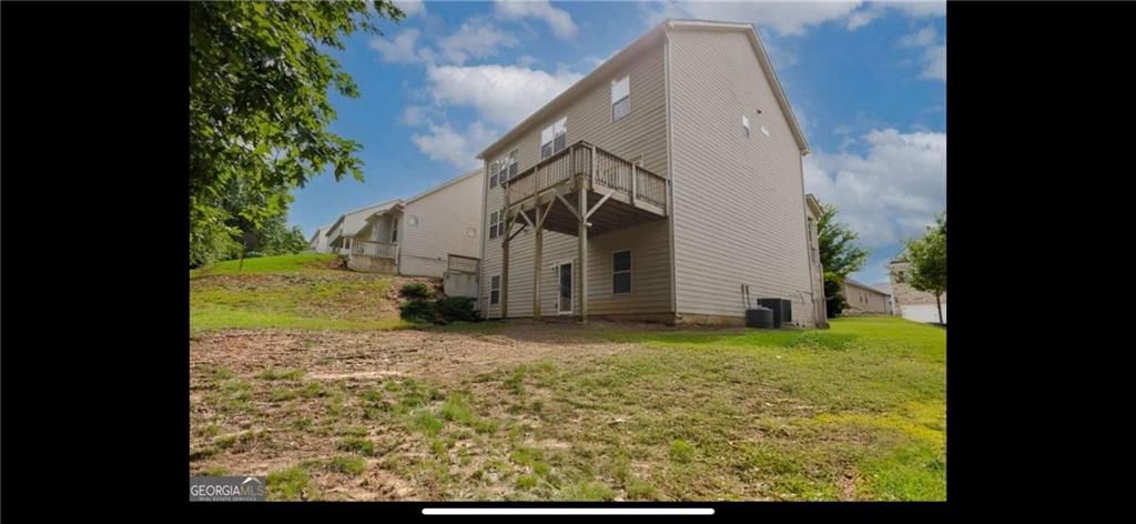 565 Lance View Lane, Lawrenceville, GA 30045