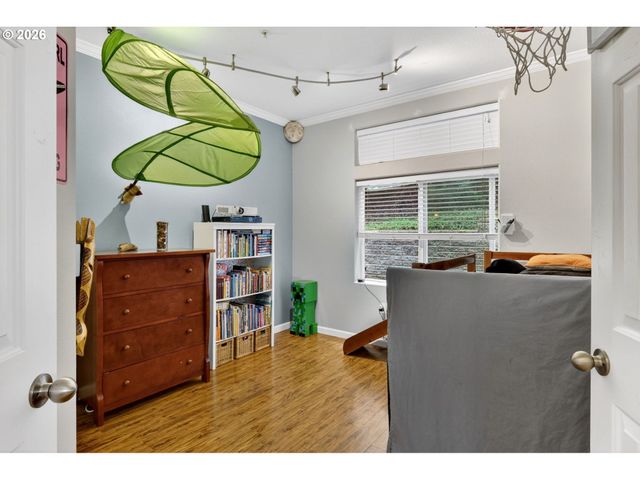 14830 Sw SANDHILL Loop 102, Beaverton, OR 97007