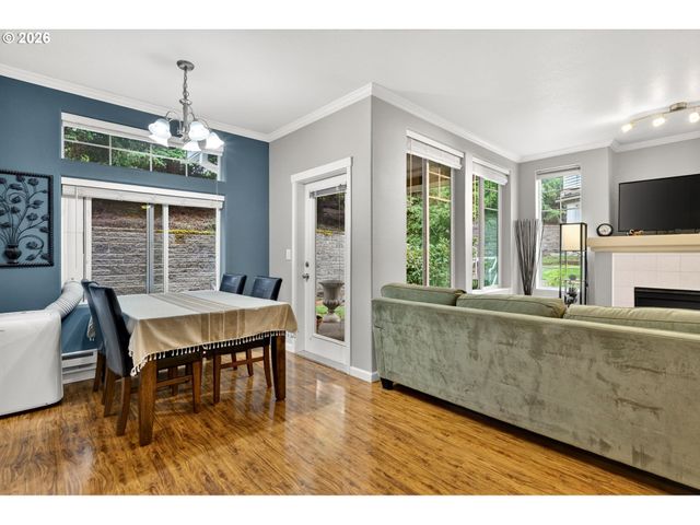 14830 Sw SANDHILL Loop 102, Beaverton, OR 97007