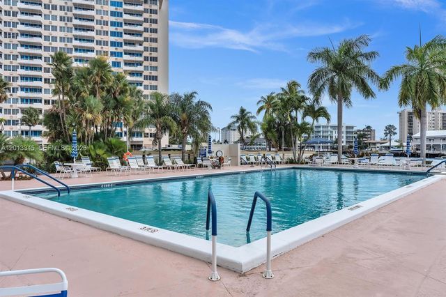 3200 NE 36th St 504, Fort Lauderdale, FL 33308
