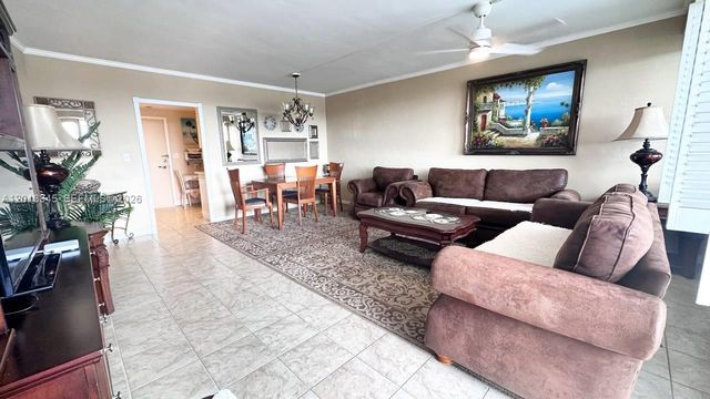3200 NE 36th St 504, Fort Lauderdale, FL 33308